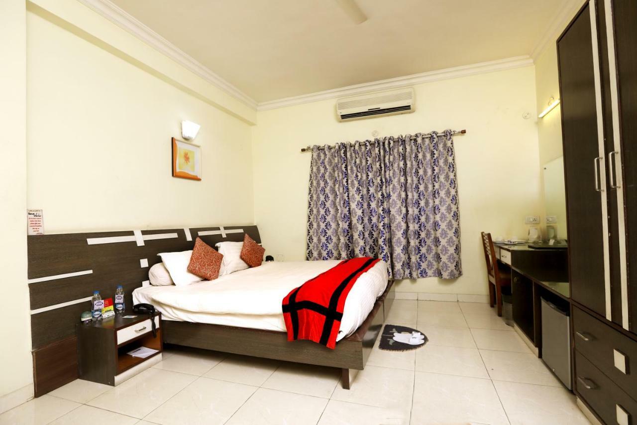 Hotel Radhika Regency Rourkela Eksteriør bilde